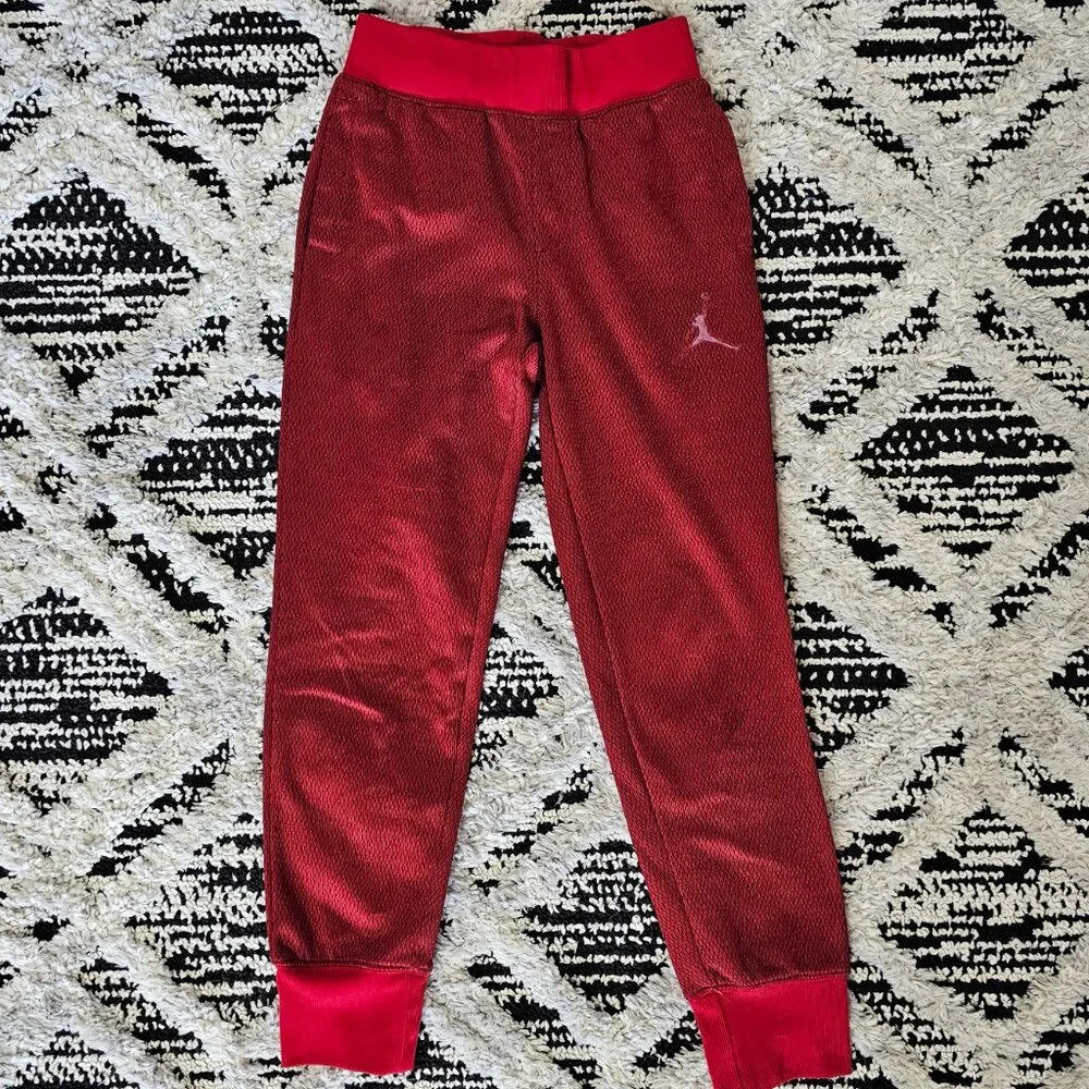 Jordan Youth Boys Red Therma-Fit Jogger Sweatpants size Medium - Picture 2 of 5